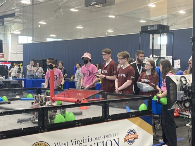 'Gateway To The West' a boon for local robotics teams
